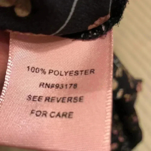 PHILOSOPHY sleeveless blouse with v-neck. - Picture 6 of 6